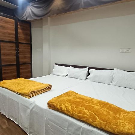Mangaldeep Guest House Ujjain Ngoại thất bức ảnh